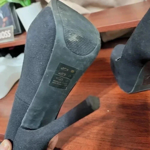 SHOE Dazzle Platform Heels. Size 8.5 - Picture 7 of 10